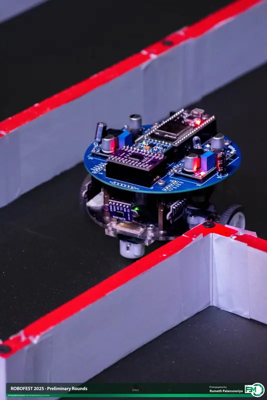 Autonomous Micromouse — SLIIT ROBOFEST 2025 — Finalist
